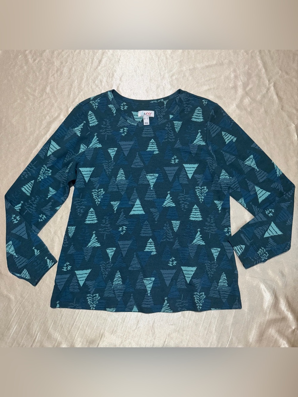 Denim & Co. Christmas Tree Print Waffle Knit Long Sleeve Top medium